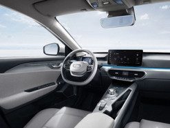 HarmonyOS может стать основой электромобилей Geely Geometry