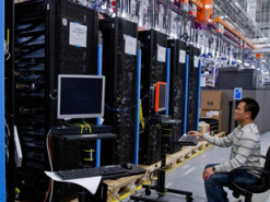Производители серверов уходят из Китая