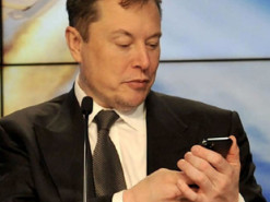 Илон Маск рассказал, как справляется со стрессом