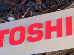 Toshiba зупинила прийом замовлень та інвестиції у рф