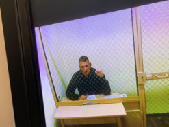 Суд дал еще 15 суток ареста белорусскому блогеру Сергею Тихановскому