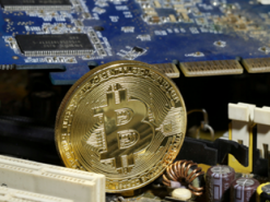 Аналітики назвали найдешевшу країну для майнінгу біткоїна