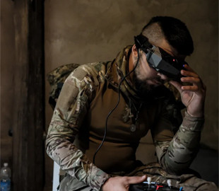 У роботизованих технологіях задає темп Україна, а не Росія – командир "Ахіллесу"