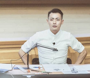 Преподаватель из Тайваня стал звездой соцсетей благодаря точным рисункам тела человека (Фото)