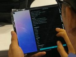 Планшет Huawei MediaPad M7 засветился на «живом» фото