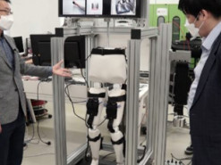 В Южной Корее разработали костюм робота, который поможет стать супергероем