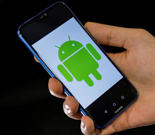 Названы ненужные функции в Android-смартфонах
