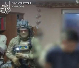 20-річний мешканець Коломийщини організував схему викрадення грошей з банківських рахунків