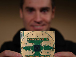 Intel анонсировала криогенный чип для управления кубитами