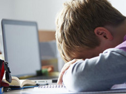 Каждый третий подросток в Украине становился жертвой травли в интернете, - UNICEF