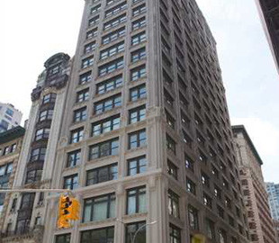 Джефф Безос купив квартиру в Нью-Йорку: чому зраділи його сусіди