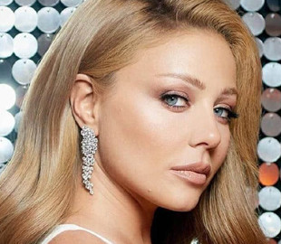 Тіна Кароль написала вірш-прокльон Путіну, в якому назвала його "старим людоїдом"