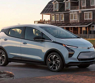 Проблемы с возгорающимися батареями LG в электромобилях Bolt продолжаются