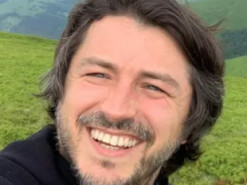 В сети показали Притулу с длинными волосами и челкой. Фото