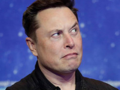 Viasat просит признать проект Starlink опасным для окружающей среды. Маск иронично ответил