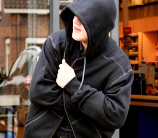 Под Харьковом пропадали почтовые посылки: курьер придумал хитрую схему