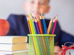 "Дистанційка" чи парти: хто обиратиме форму навчання в школах в умовах війни