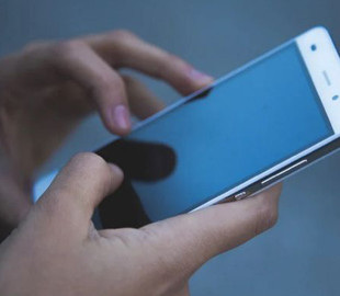 В местах, где происходят боевые действия, возможны перебои со связью и интернетом