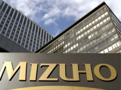 Японский банк начнет продавать личные данные клиентов