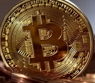 Неизвестные вывели 750 BTC с кошелька пирамиды «Финико»