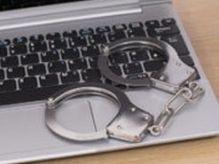 В Запорожье ликвидировали онлайн-порностудию