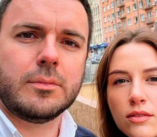 Жена ведущего "Холостяка" Григория Решетника ответила, когда закончится война