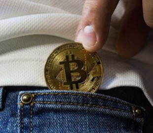 У украинца украли биткоины в особо крупных размерах