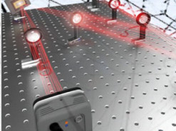 Ученые ускорили работу ИИ с помощью света