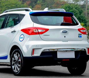 Максимально доступные: какие электрокары самые бюджетные в Украине