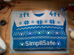 Умный свитер защитит от вирусов во время новогодних праздников