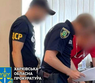 Мешканець передмістя Харкова передавав російським солдатам транспорт