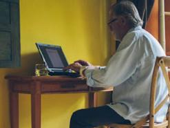 90-летний американец потратил $10 тыс., чтобы пожаловаться в Wall Street Journal на медленный Интернет