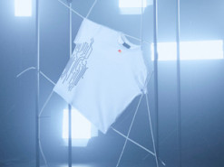 LEO и Mastercard запустили капсульную коллекцию одежды для геймеров от Катерины Квит