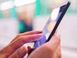 Ночной режим смартфонов признали опасным для здоровья