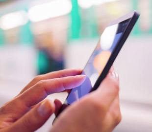 Ночной режим смартфонов признали опасным для здоровья