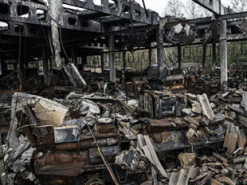 Фото знищеної «Хаймарсами» бази рашистів у Балаклії з’явилися у соцмережах