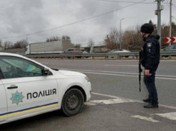 Перевірка на блокпостах: чи законні огляд речей, перевірка телефону, вручення повісток