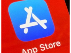 У Google Play та App Store знайшли десятки застосунків від російських підсанкційних компаній