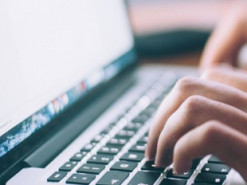 Пасха онлайн: в Австралии и Новой Зеландии отмечают праздник через интернет