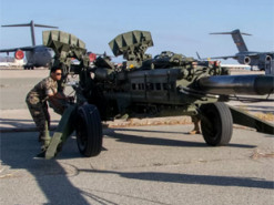 В США показали, как готовят к отправке в Украину новую партию гаубиц