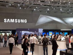 Samsung уже знает — смартфону будущего селфи-камера не нужна