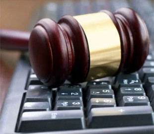 У Миколаєві арештували майно підозрюваних у шпигунстві на користь рф