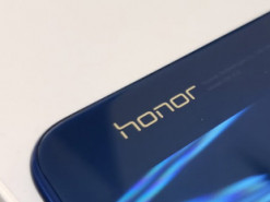 Сервисы Google возвращаются на смартфоны Honor