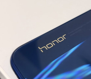 Сервисы Google возвращаются на смартфоны Honor