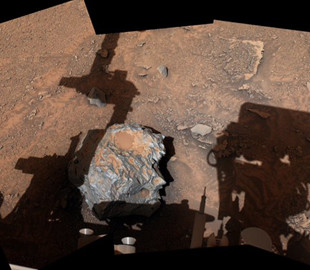 NASA виявило на Марсі камінь, який зовсім не схожий на інші