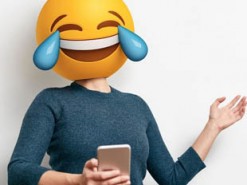 Apple заменила фото руководителей на анимодзи