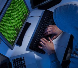 Глава НАТО обвинил Россию в кибератаке на парламент Норвегии