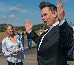 Историю Илона Маска экранизируют: HBO снимет сериал о SpaceX