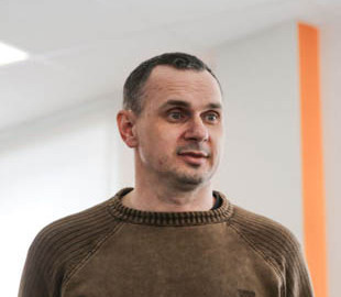 Сенцов провел онлайн-презентацию своей новой книги, написанной в заключении