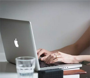 Apple начала серьёзно бороться с профсоюзами